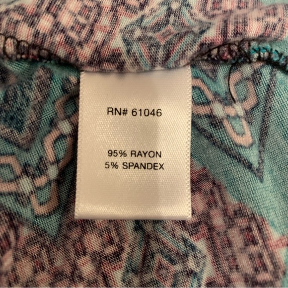 Vanity Geometric Tribal Lace Kimono Cardigan Short Sleeves - Picture 8 of 8